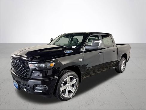 New 2026 RAM 1500 Express image 2