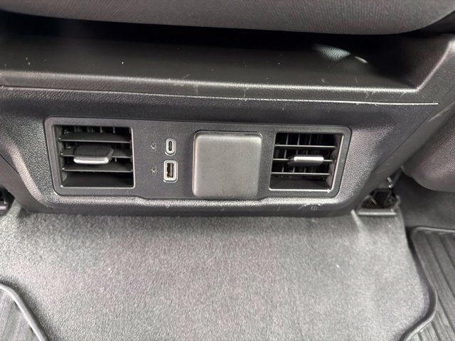 Certified 2024 Chevrolet Silverado 1500 LT AWD/4WD image 36