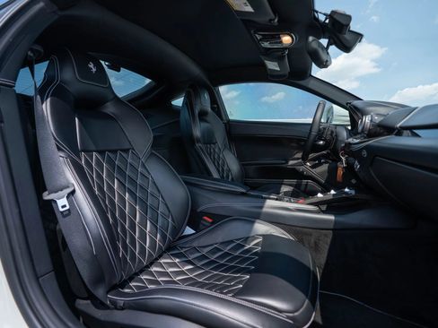 Used 2015 Ferrari F12 Berlinetta RWD image 62