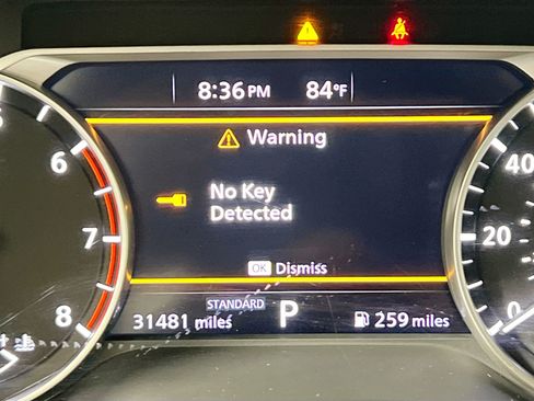 Used 2025 Nissan Rogue SV FWD image 22