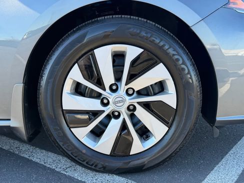 Certified 2025 Nissan Altima 2.5 S image 10