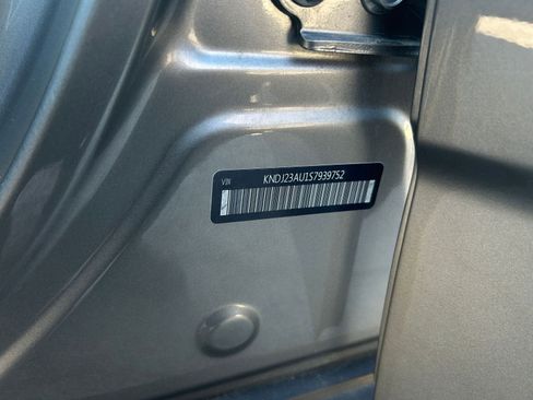 Used 2025 Kia Soul LX w/ LX Technology Package image 23