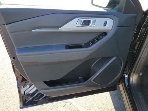 New 2026 Ford Explorer Active w/ Active Comfort Package image 20