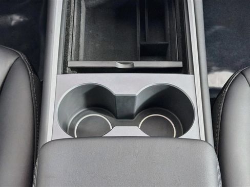 Used 2022 Tesla Model 3 RWD image 17