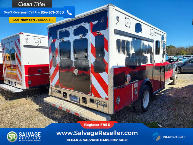 Used 2017 Ford F550 4x4 SuperCab Super Duty image 4