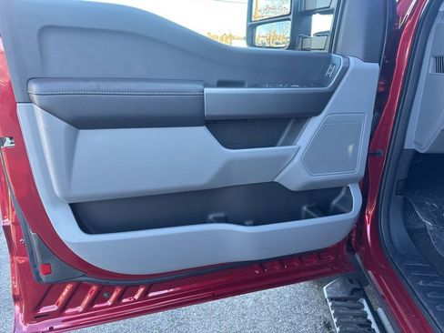 New 2026 Ford F250 XLT w/ FX4 Off-Road Package image 11