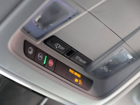 Used 2025 Chevrolet Malibu RS image 7