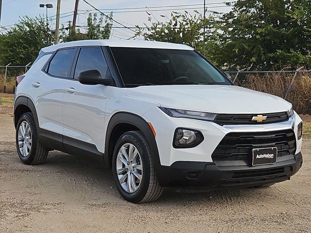 Certified 2023 Chevrolet TrailBlazer LS FWD image 3