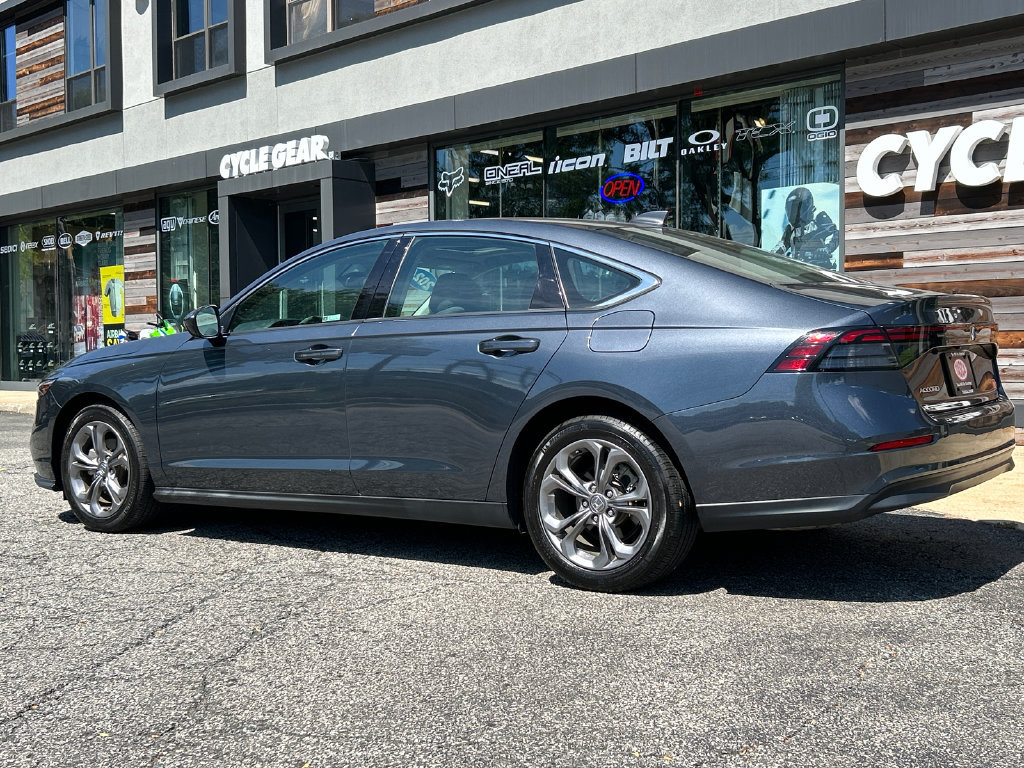 Used 2024 Honda Accord EX image 4