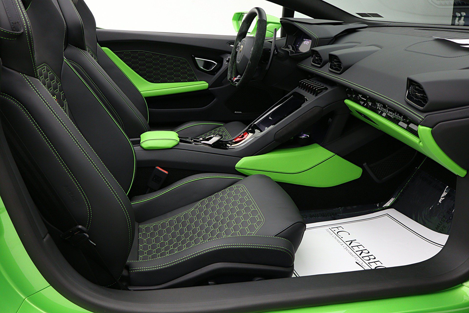 Used 2023 Lamborghini Huracan EVO RWD image 41
