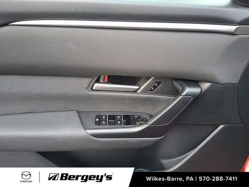 Certified 2025 MAZDA CX-50 AWD 2.5 S w/ Weather Package image 15