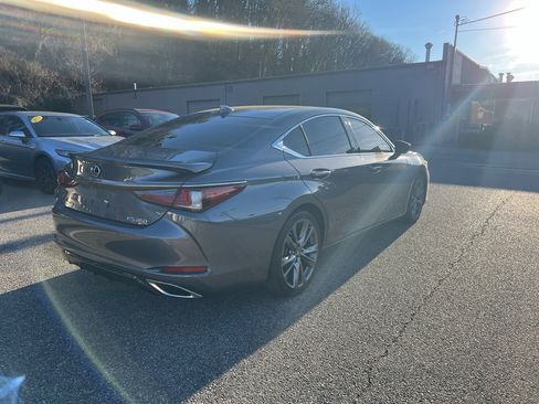 Used 2019 Lexus ES 350 F Sport image 5