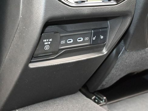 New 2026 Jeep Grand Cherokee Limited w/ Limited Altitude Package RWD image 31