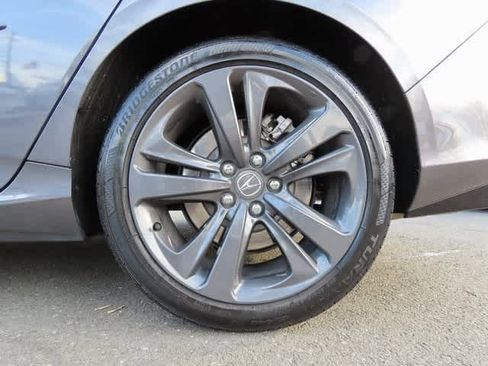 Used 2023 Acura TLX w/A-Spec Package image 9