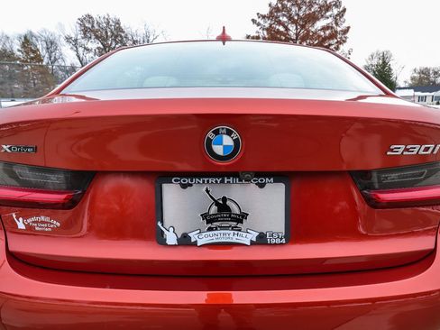 Used 2019 BMW 330i xDrive Sedan w/ Premium Package image 42