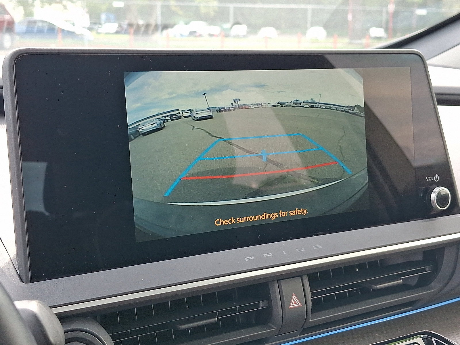 Certified 2024 Toyota Prius XLE AWD/4WD image 19