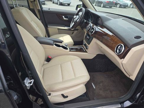 Used 2015 Mercedes-Benz GLK 350 2WD image 21