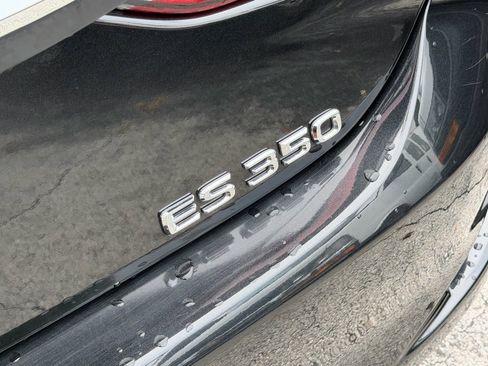 Used 2023 Lexus ES 350 w/ Accessory Package (Z1) FWD image 16