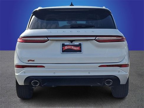 Used 2022 Lincoln Corsair Grand Touring image 5