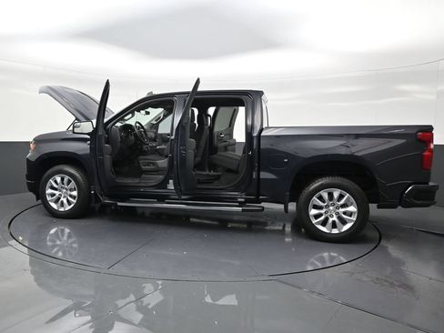 Used 2023 Chevrolet Silverado 1500 Custom RWD image 30