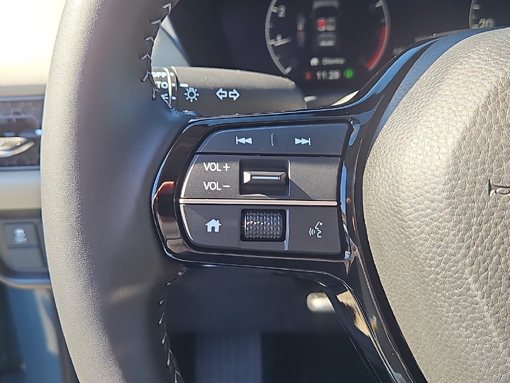 Used 2025 Honda HR-V EX-L image 22
