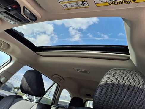 Certified 2025 Subaru Outback Premium image 9