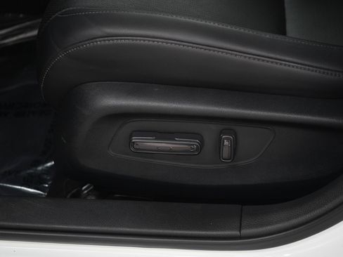 Used 2023 Honda Civic Touring image 21