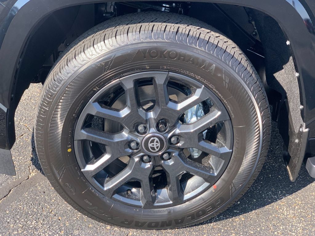 New 2026 Toyota Sequoia Platinum AWD/4WD image 31