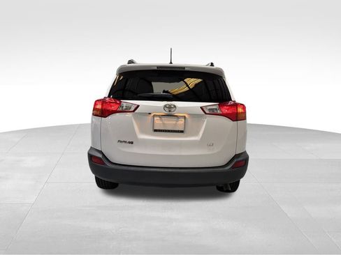 Used 2014 Toyota RAV4 LE image 7