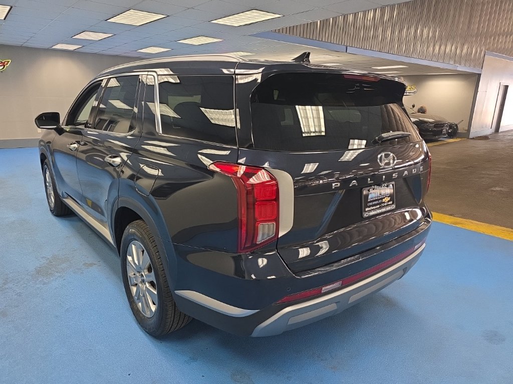 Used 2025 Hyundai Palisade SEL FWD image 5