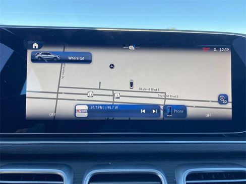 Used 2025 Mercedes-Benz GLE 350 4MATIC image 21