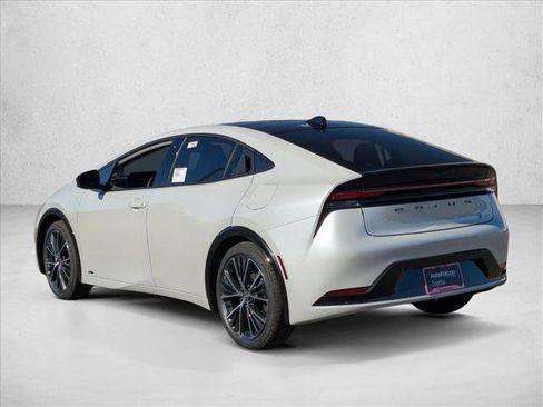 New 2026 Toyota Prius XLE image 9