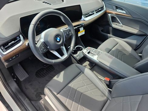 New 2026 BMW X1 xDrive28i image 8