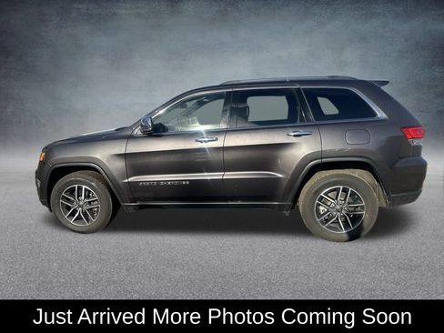 Used 2021 Jeep Grand Cherokee Limited image 2