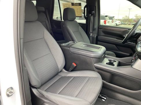 Used 2023 Chevrolet Tahoe LS image 30