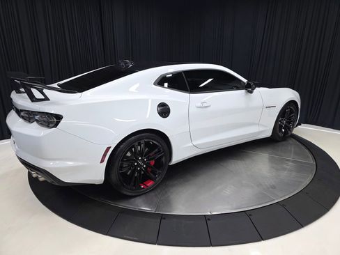 Used 2023 Chevrolet Camaro SS w/ Redline Edition RWD image 14