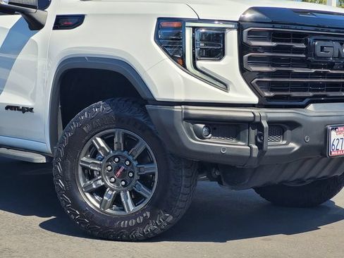 Used 2024 GMC Sierra 1500 AT4X AWD/4WD image 9