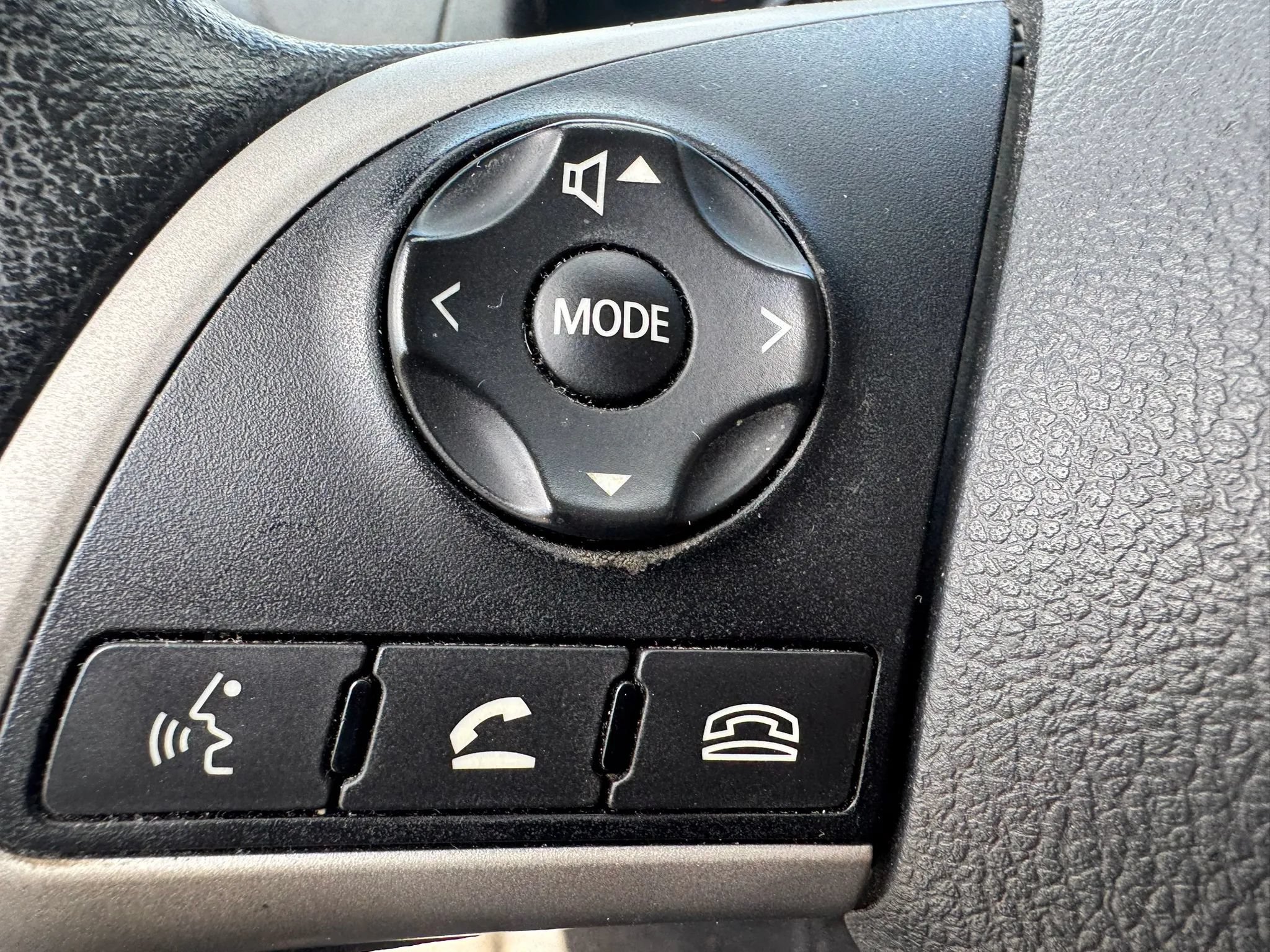 Used 2015 Mitsubishi Mirage ES FWD image 27
