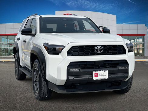 Certified 2025 Toyota 4Runner TRD Off-Road AWD/4WD image 1