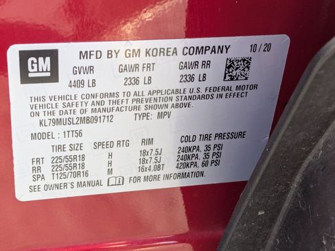 Used 2021 Chevrolet TrailBlazer RS w/ Technology Package image 36