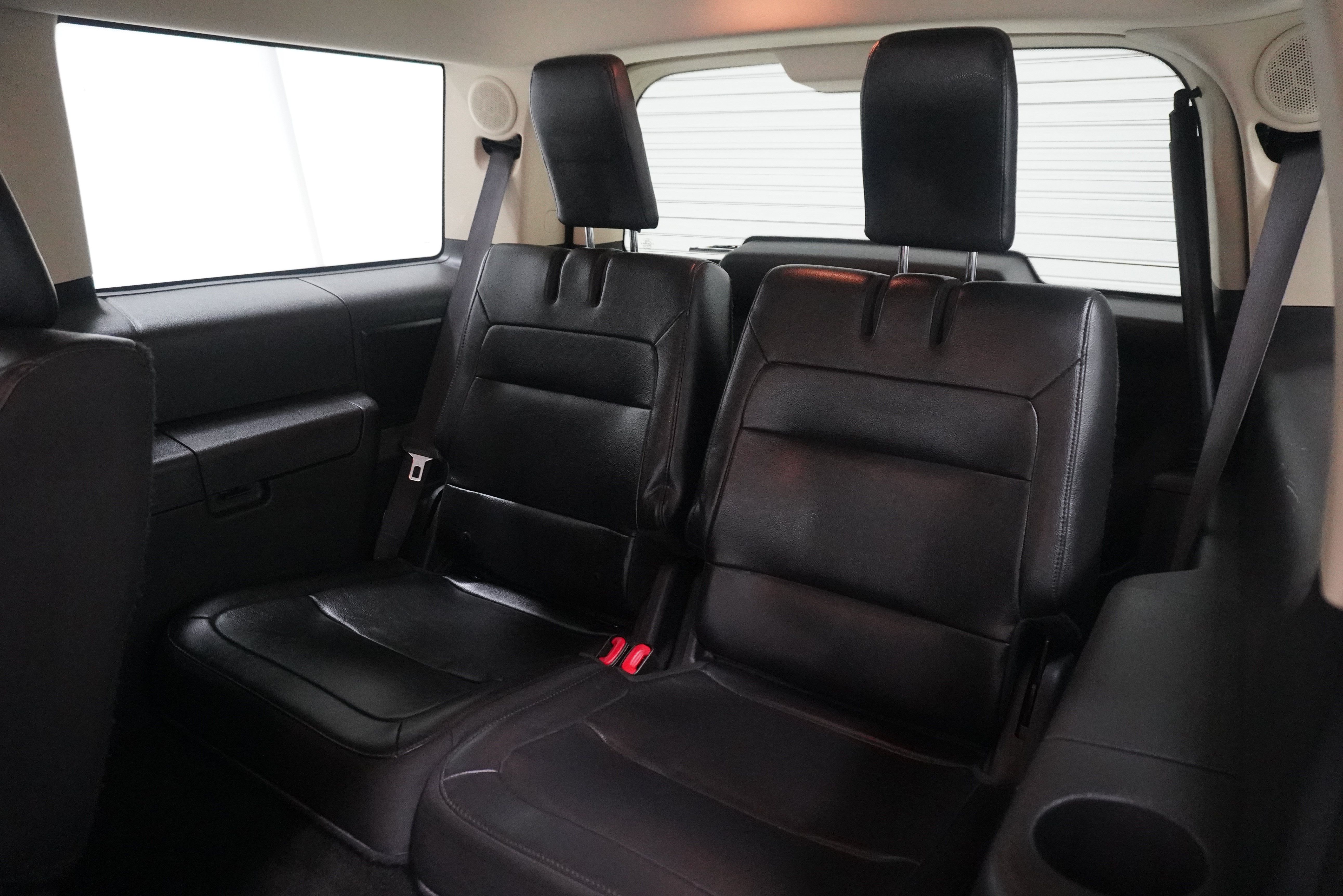 Used 2016 Ford Flex Limited FWD image 12