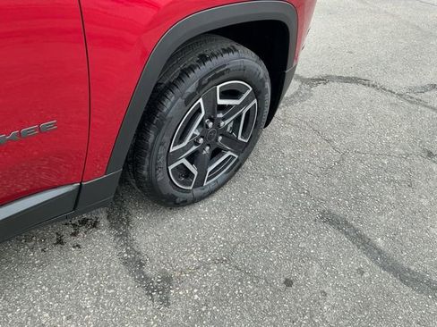 New 2026 Jeep Cherokee Limited AWD/4WD image 17