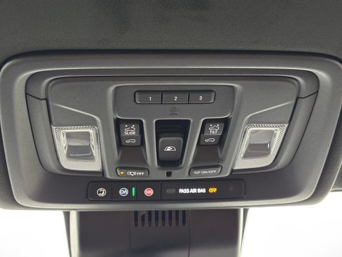 New 2026 GMC Sierra 2500 Denali Ultimate AWD/4WD image 29