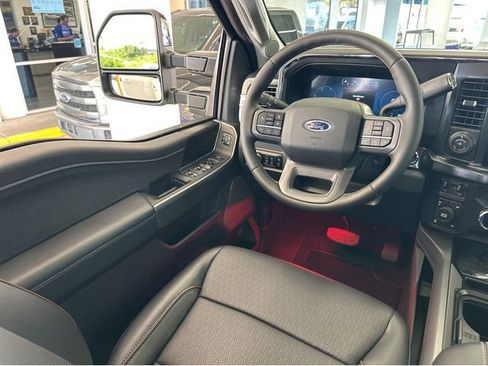 New 2026 Ford F250 Lariat w/ Black Appearance Package image 13