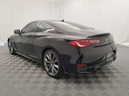 Used 2018 INFINITI Q60 Red Sport 400 image 4