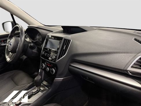 Used 2019 Subaru Forester Premium AWD/4WD image 31