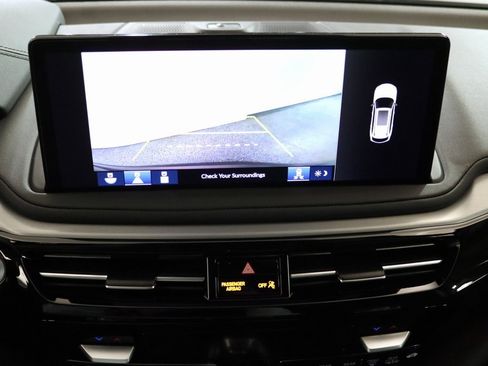 Used 2026 Acura MDX w/ Technology Package image 23