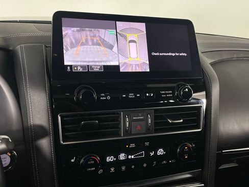 Used 2024 INFINITI QX80 Luxe image 14