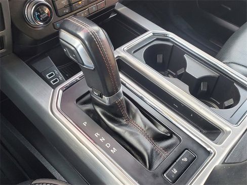 Used 2018 Ford F150 Platinum w/ Equipment Group 701A Luxury image 35