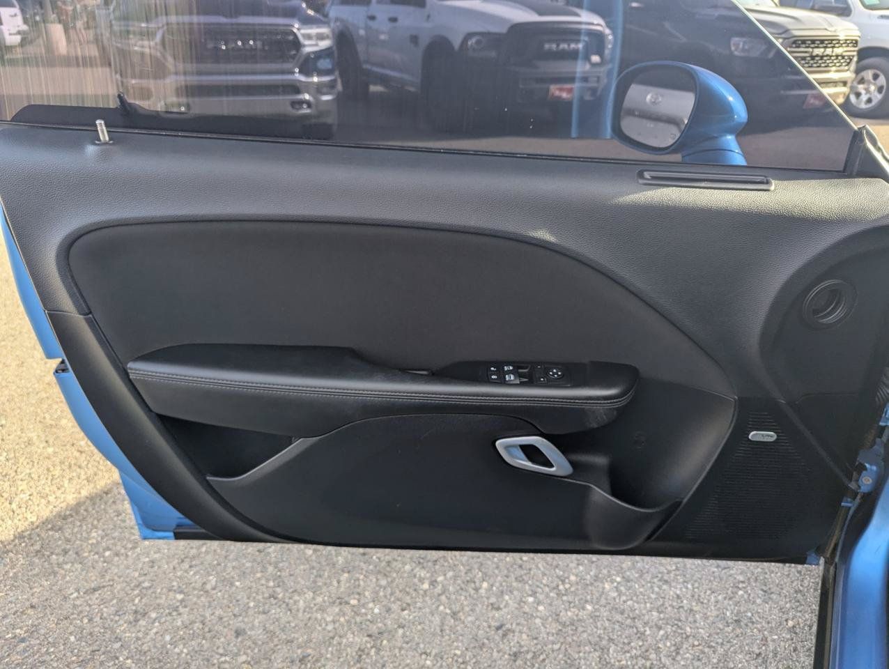 Used 2016 Dodge Challenger R/T Scat Pack RWD image 10